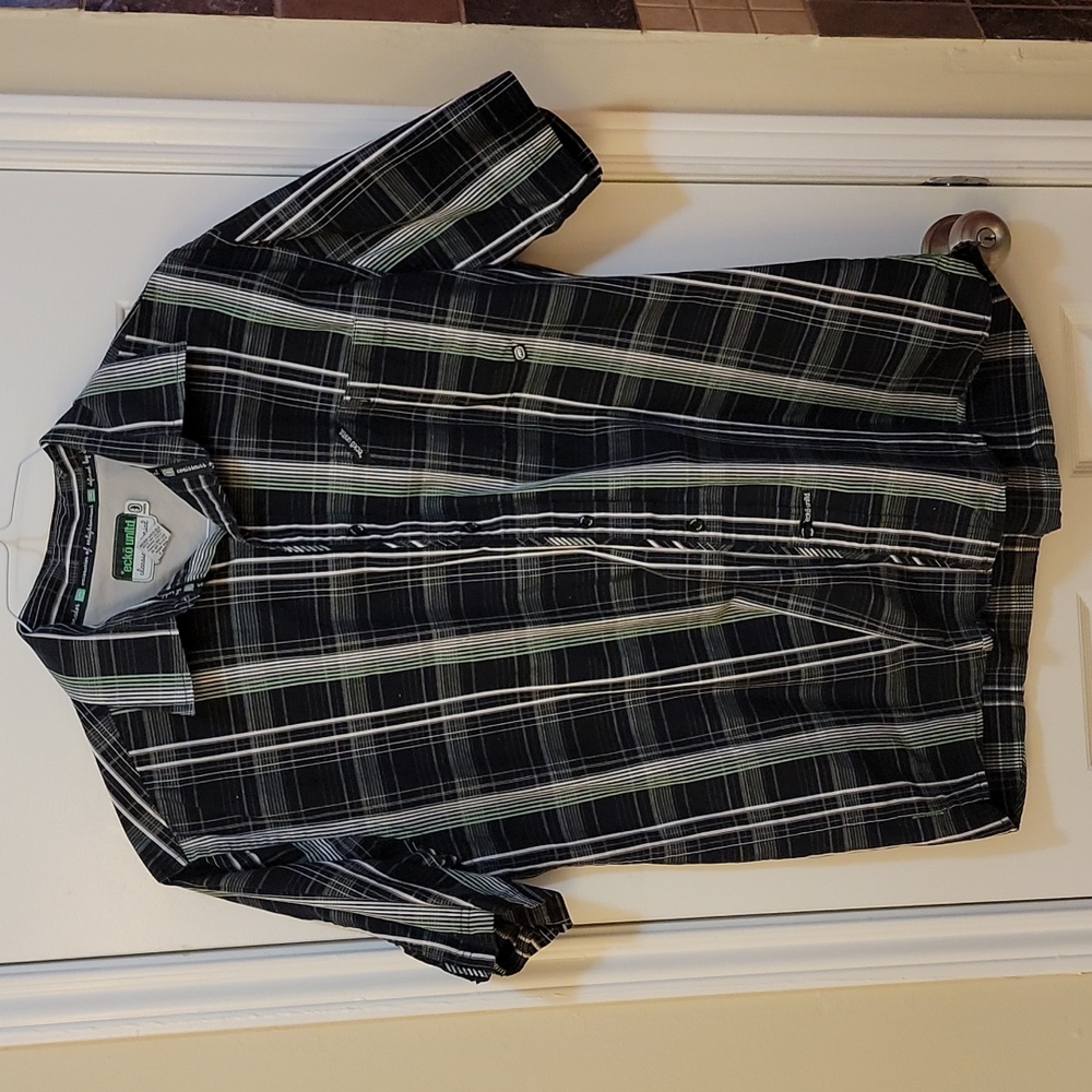 Short sleeve mens button down plaid shirt, XL